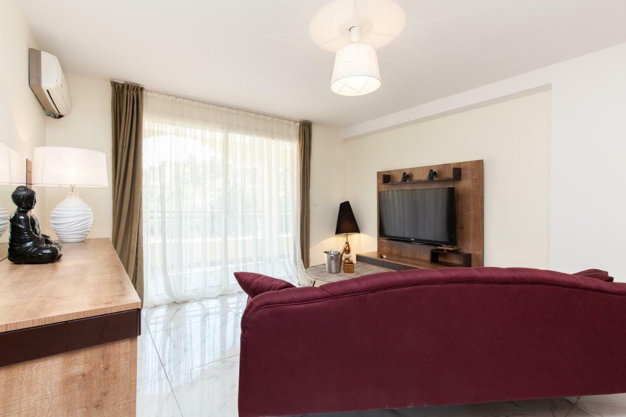 Residence D'Azur Riou Cannes Buitenkant foto